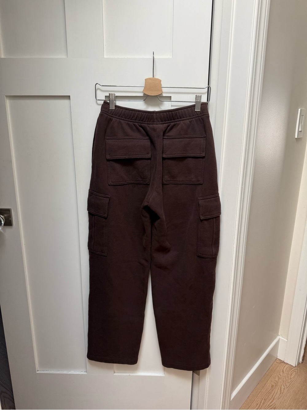 Aritzia TNA Cozy Sweatfleece Mega Cargo Sweatpant small - Picture 5 of 11